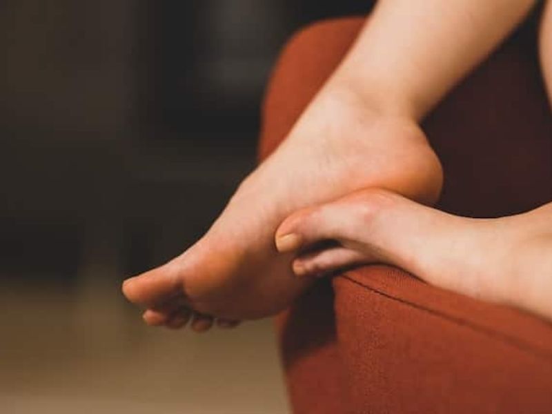 A Step-by-Step Guide to DIY Foot Massage