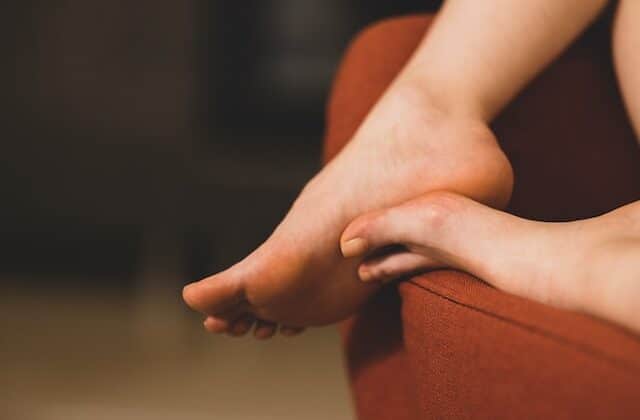 A Step-by-Step Guide to DIY Foot Massage