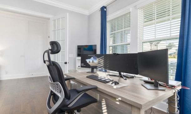 How To Pick The Best Chair For SI Joint Pain